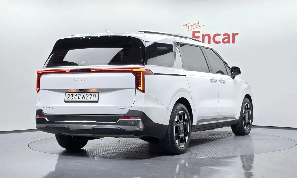 Kia Carnival 2024 из KR, фото 3