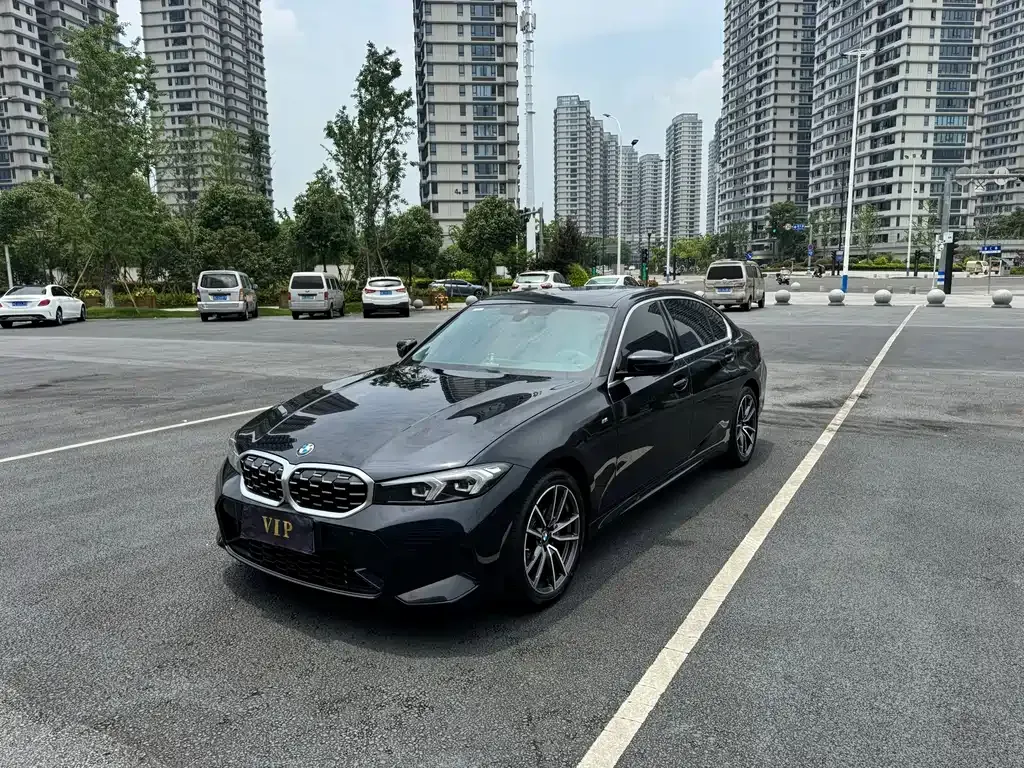 BMW 3 Series — фото 1