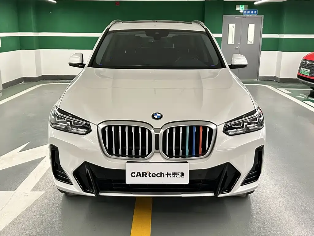 BMW X3 — фото 9