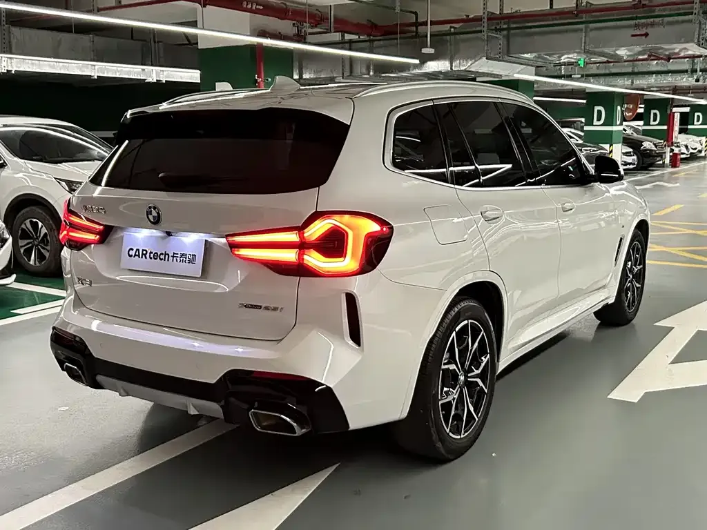 BMW X3 — фото 10