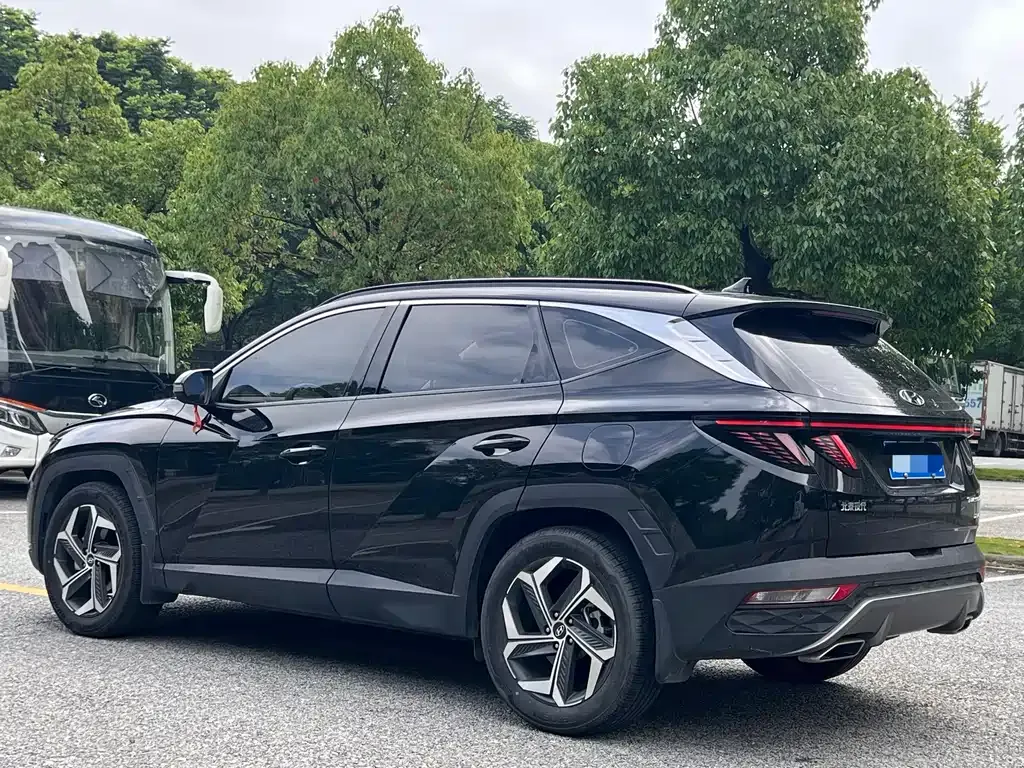 Hyundai Tucson — фото 10