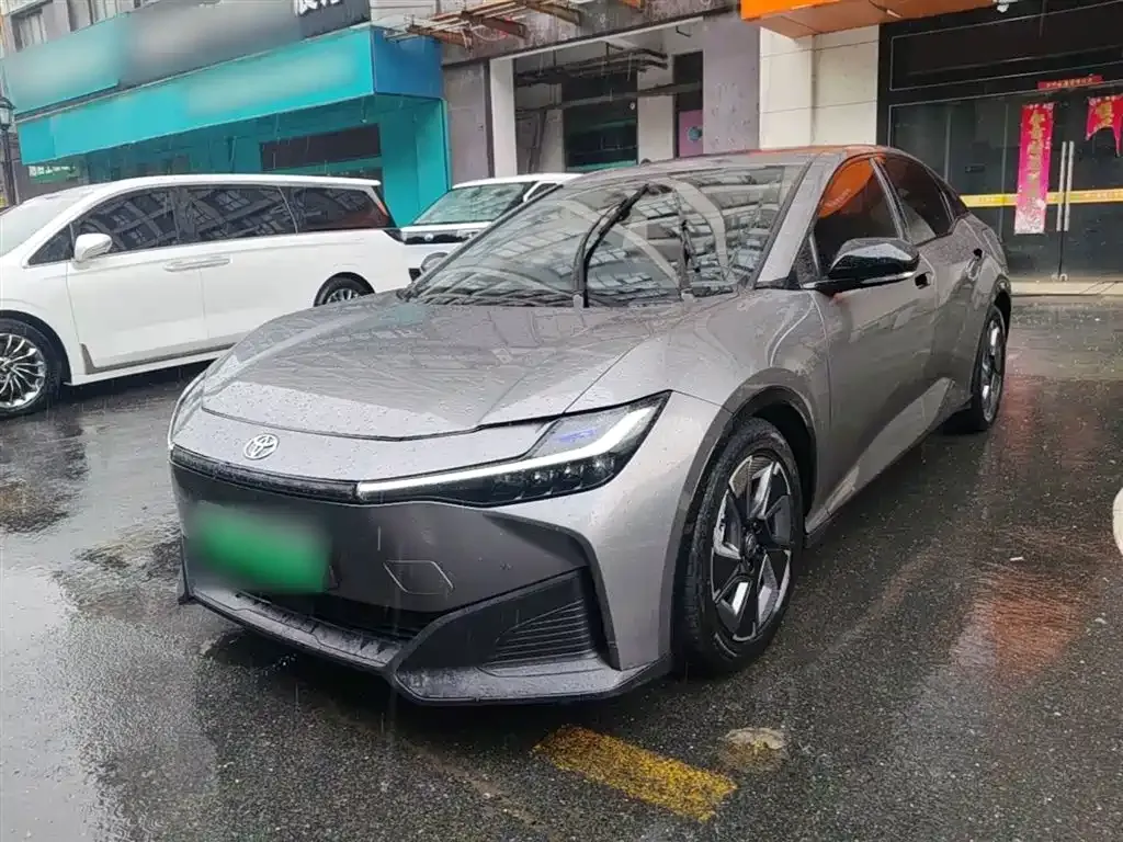 Toyota bZ3