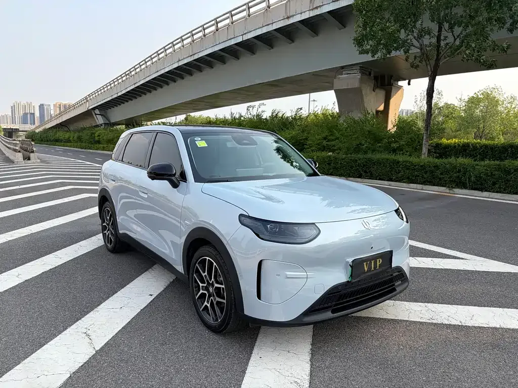 Leapmotor 零跑A10 2026 из CN, фото 6