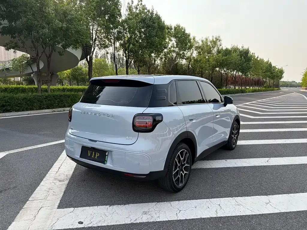 Leapmotor 零跑A10 2026 из CN, фото 4