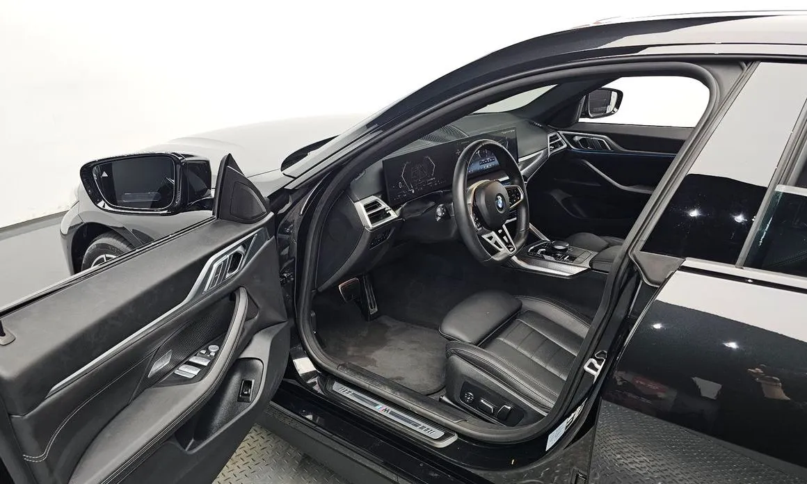 BMW 4-Series 2025 из KR, фото 10