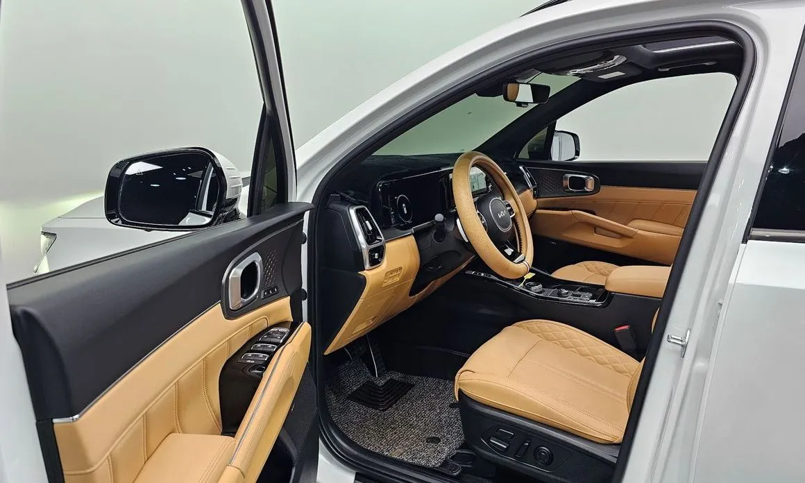 Kia Sorento — фото 4