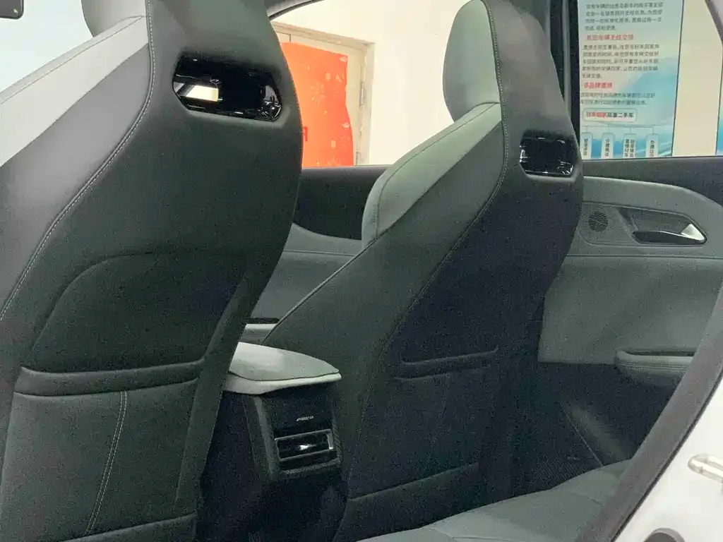 Changan UNI-Z 2025 из CN, фото 8