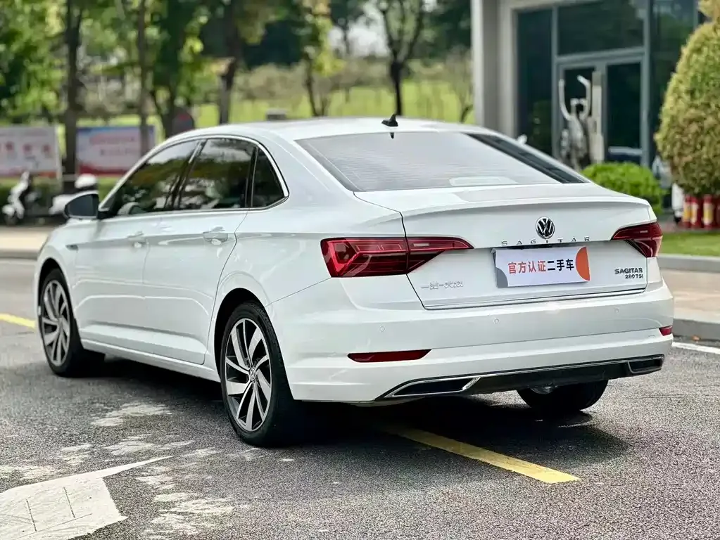 Volkswagen Sagitar 2022 из CN, фото 8