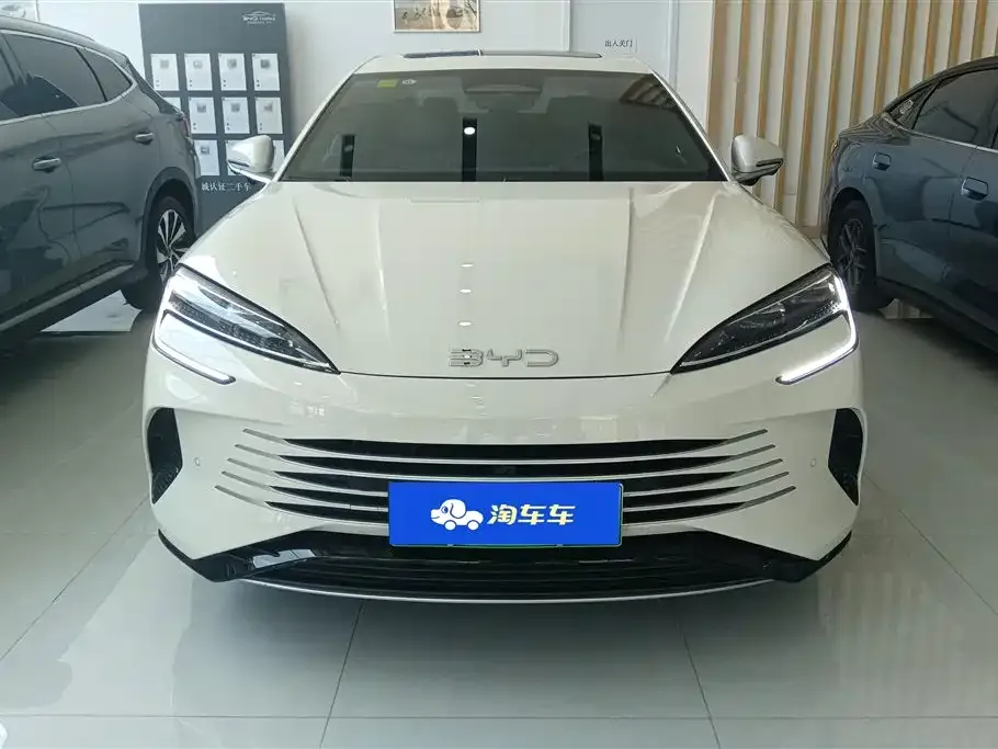 BYD Seal 07 DM-i — фото 7