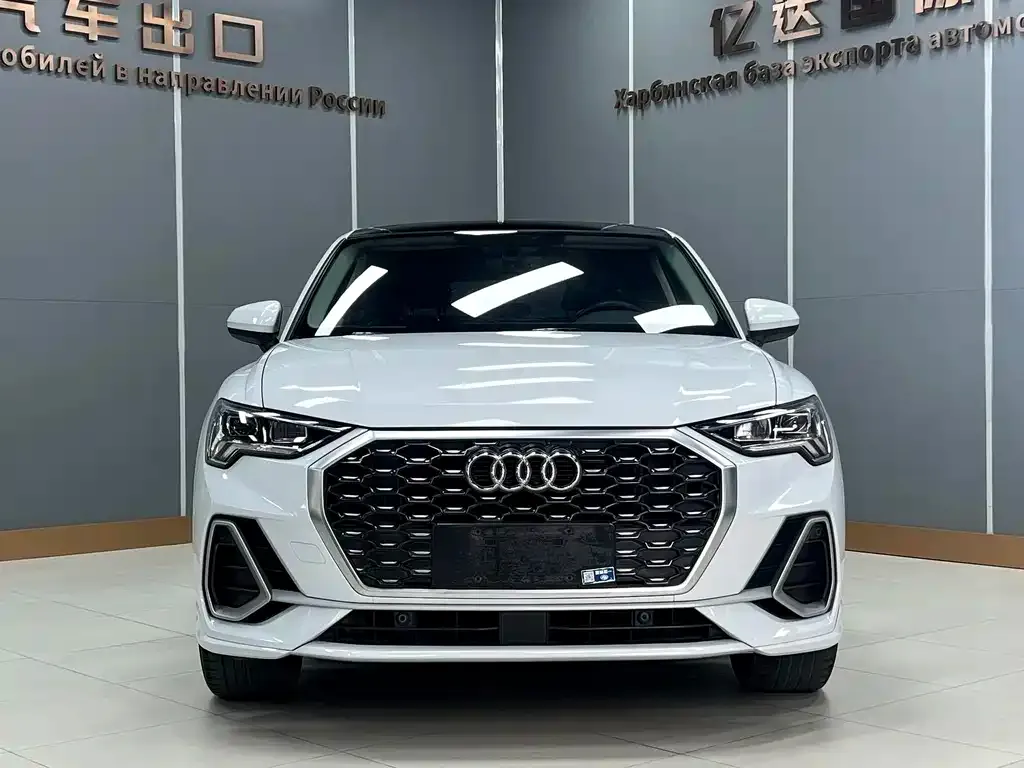 Audi Q3 Sportback 2022 из CN, фото 8