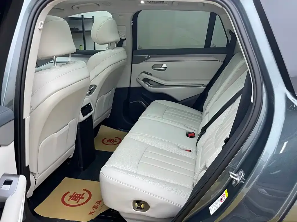 BYD Tang L 2025 из CN, фото 10