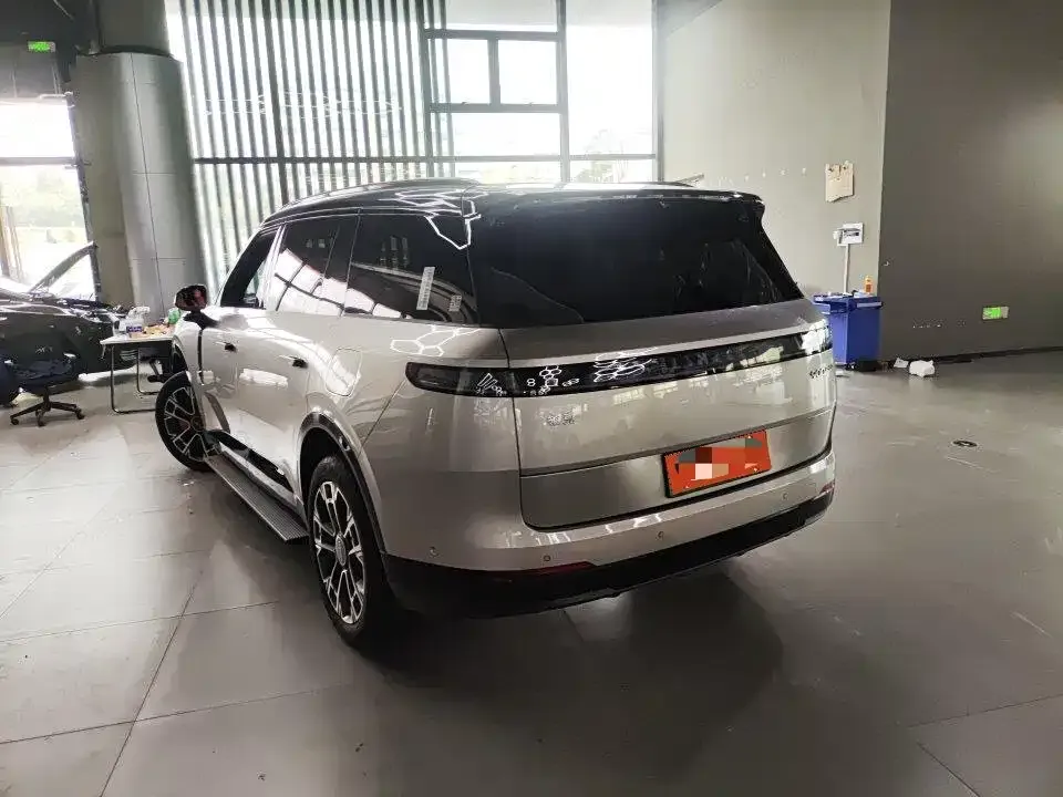 Lynk & Co 900 2025 из CN, фото 7