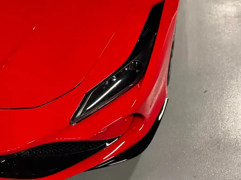 Ferrari F8 — фото 2