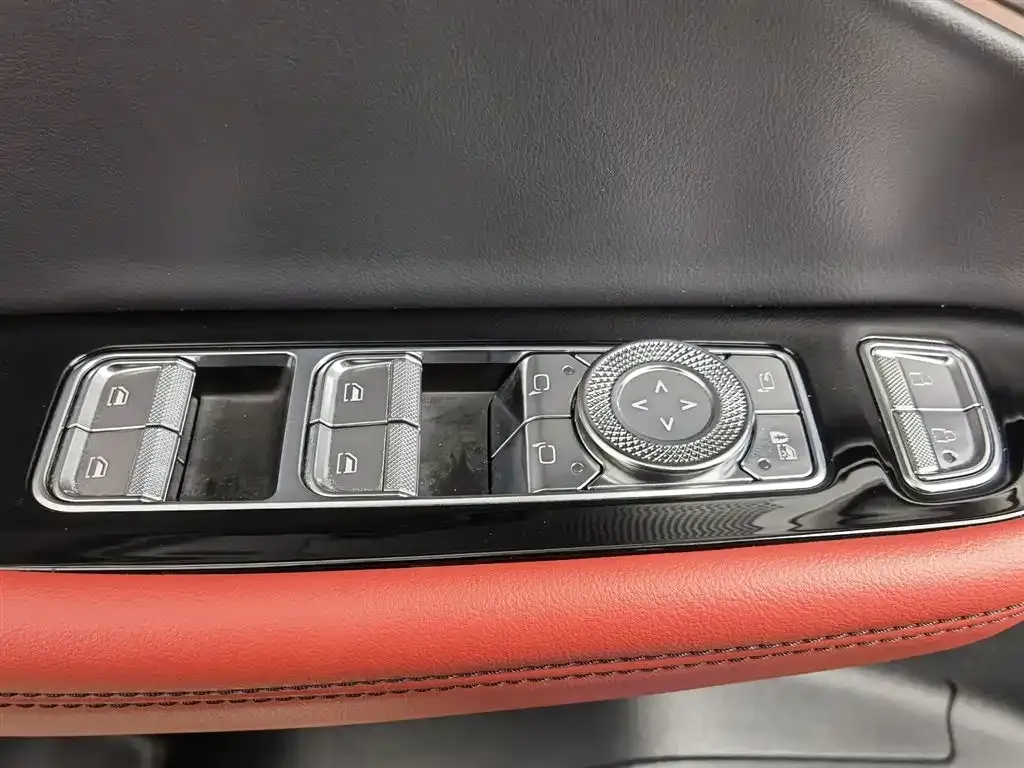 Lincoln Z 2022 из CN, фото 6