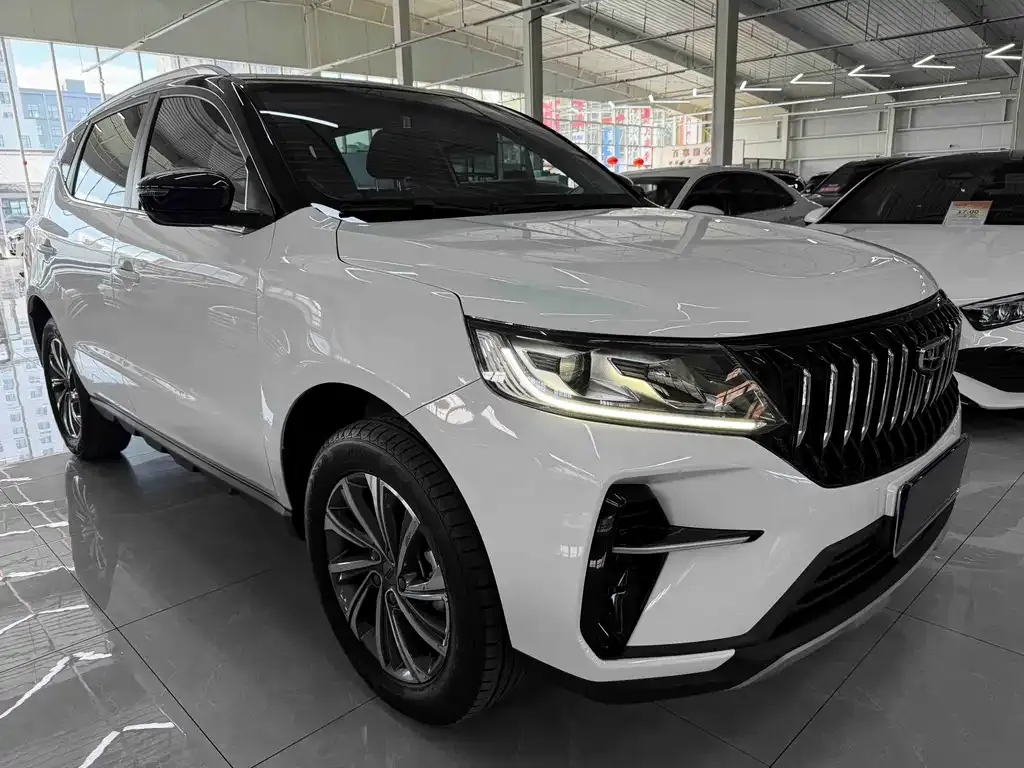Geely Vision X6 — фото 8