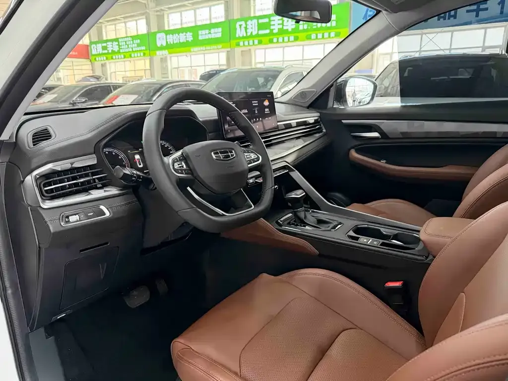 Geely Vision X6 — фото 7