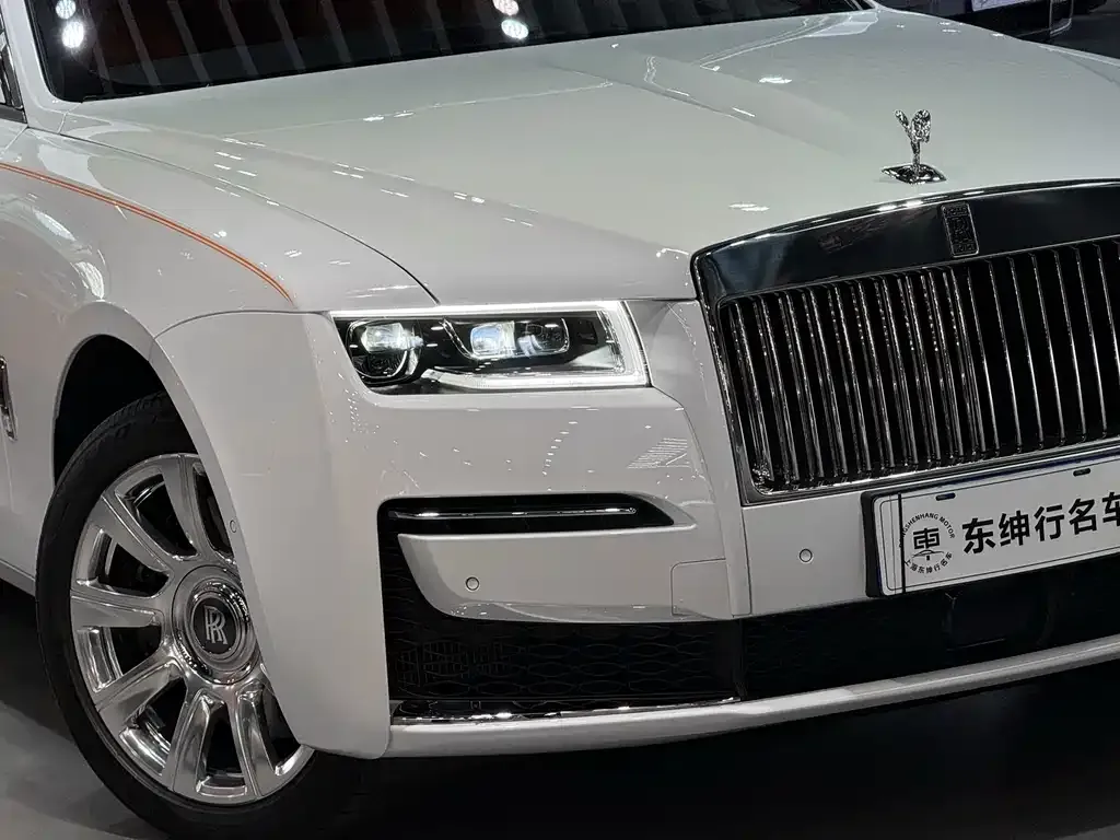 Rolls-Royce Ghost — фото 6