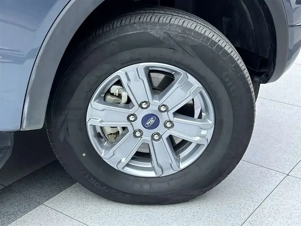 Ford Ranger 2024 из CN, фото 4