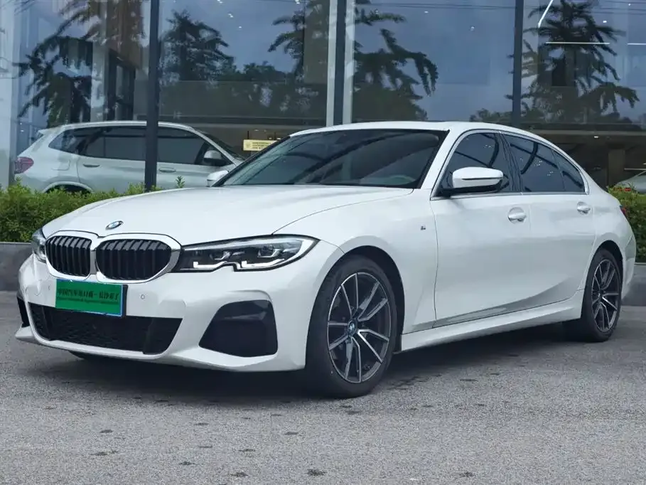 BMW 3 Series — фото 1