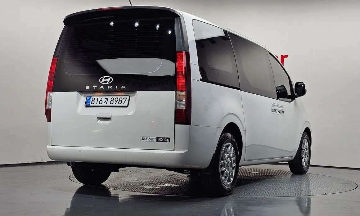 Hyundai Staria 2025 из KR, фото 6