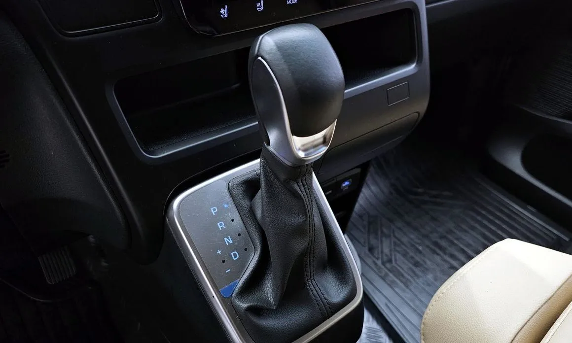 Hyundai Staria 2025 из KR, фото 2