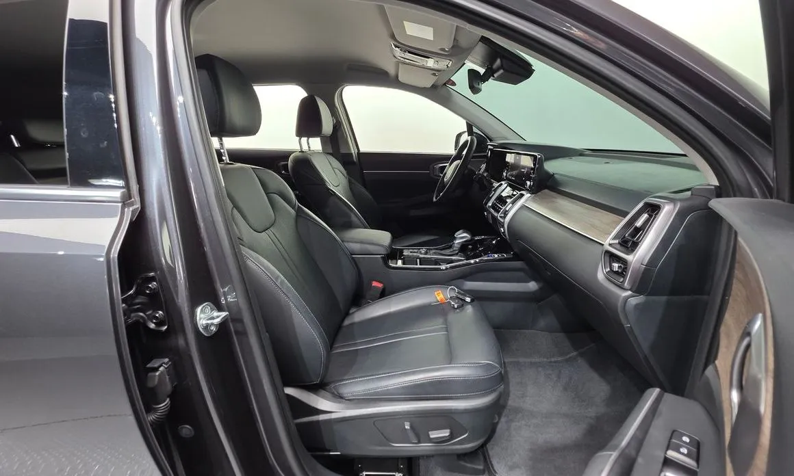 Kia Sorento 2023 из KR, фото 9