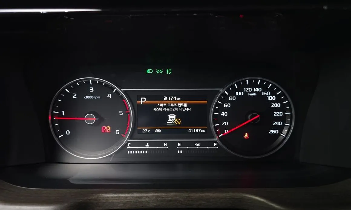 Kia Sorento 2023 из KR, фото 5