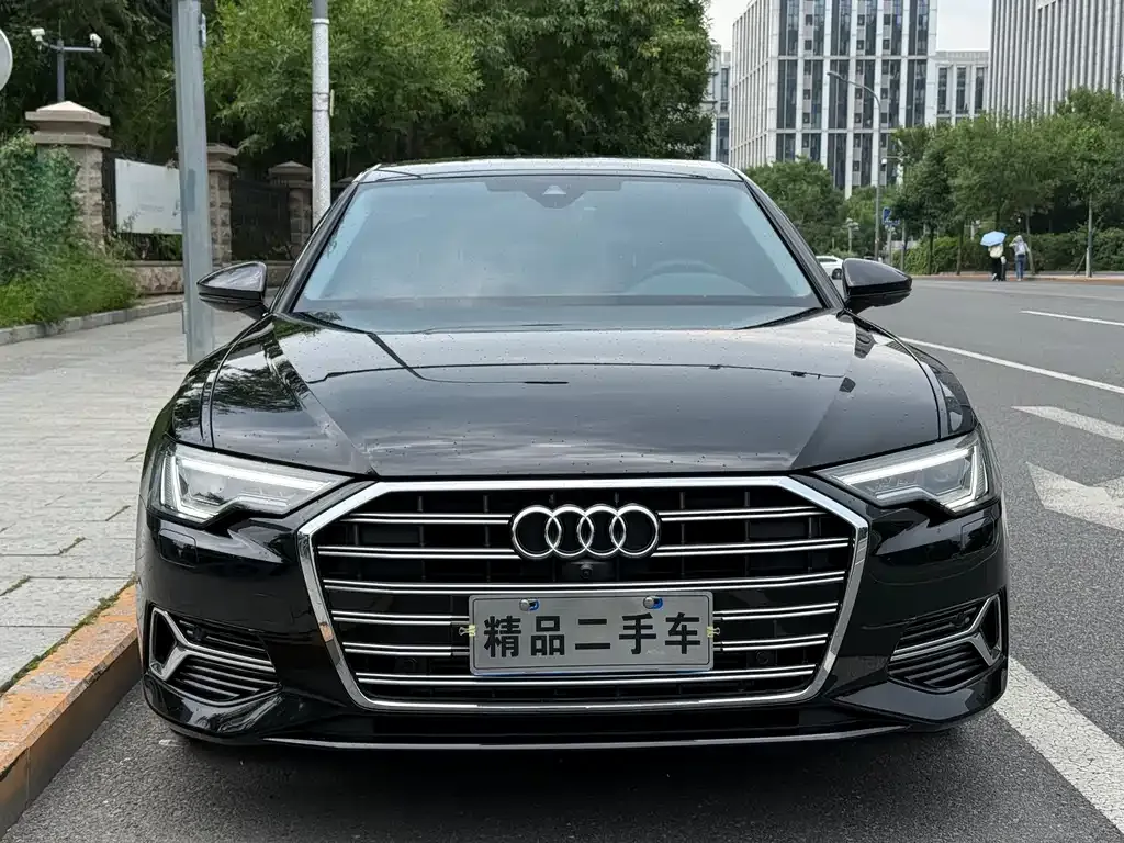 Audi A6L — фото 10