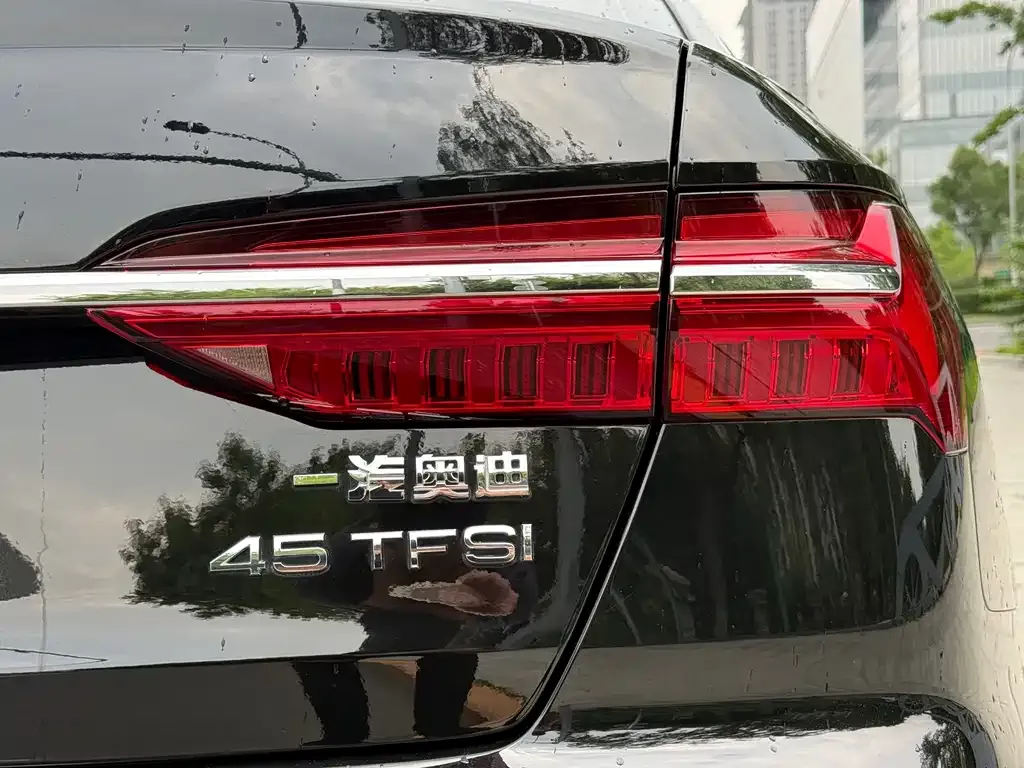 Audi A6L — фото 3