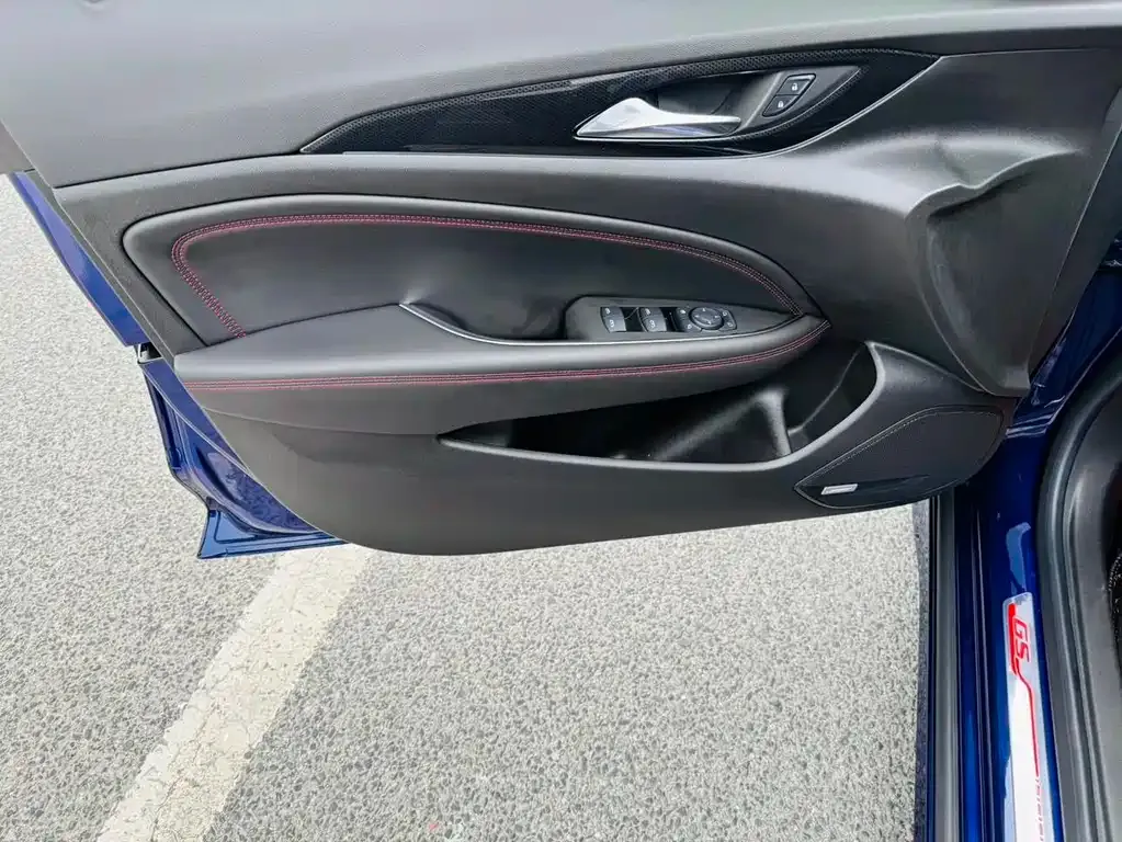 Buick Regal — фото 2