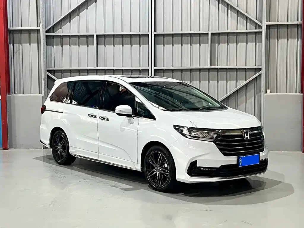 Honda Odyssey — фото 2
