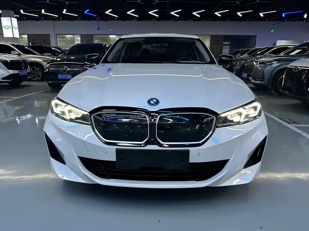 BMW i3 2023 из CN, фото 4