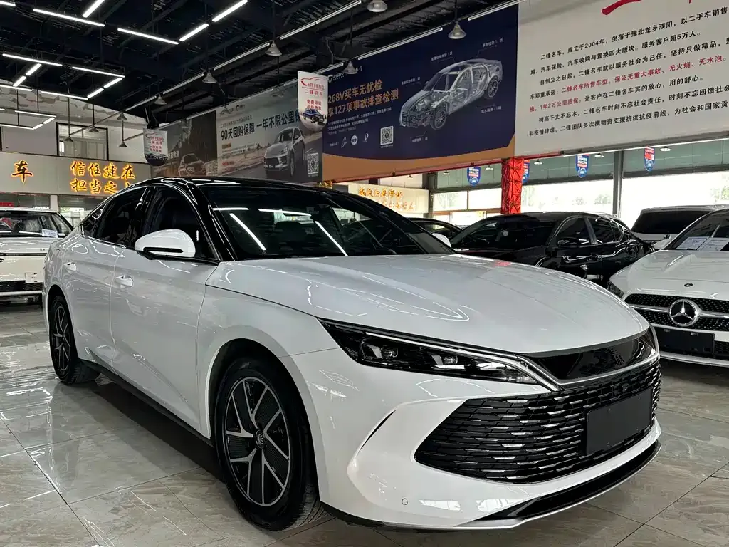 BYD Qin L — фото 9