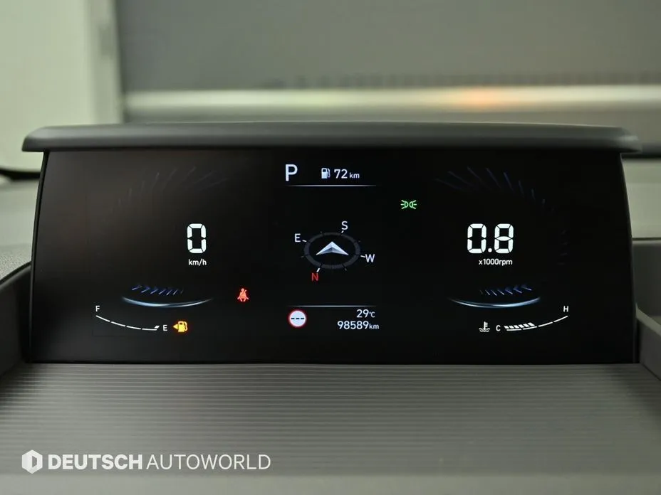Hyundai Staria 2023 из KR, фото 2
