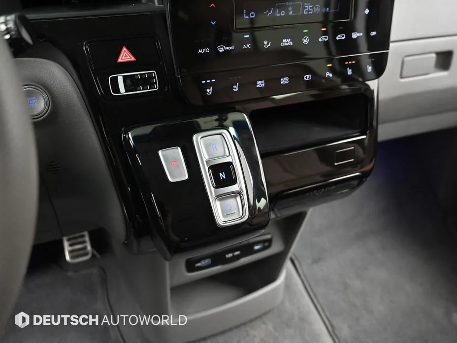 Hyundai Staria 2023 из KR, фото 10