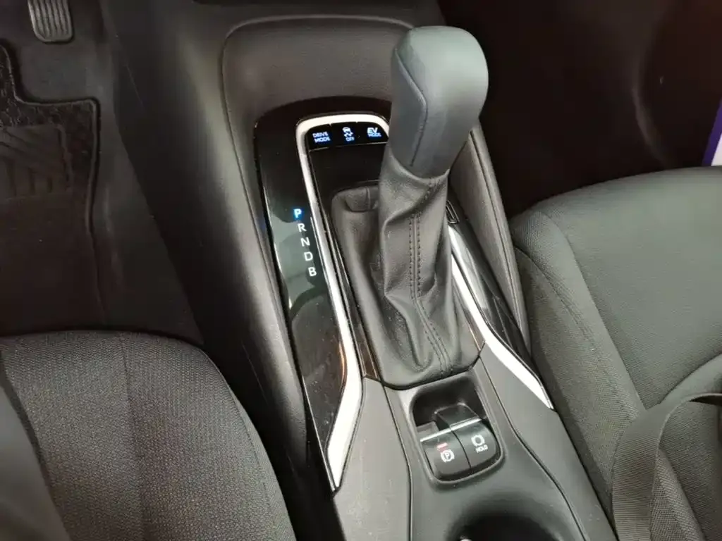 Toyota Corolla 2021 из CN, фото 7