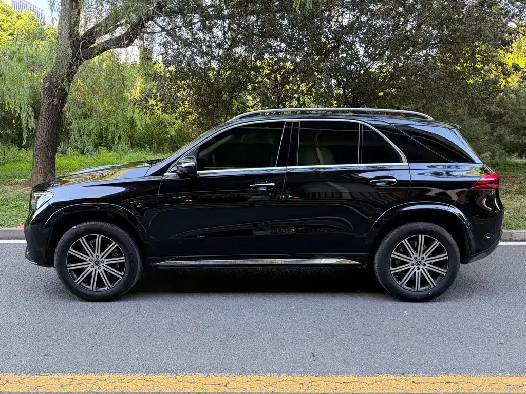 Mercedes-Benz GLE (Import) — фото 8