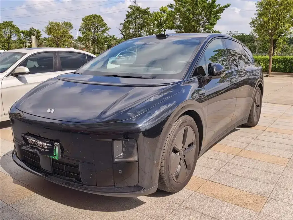 Li Auto i6