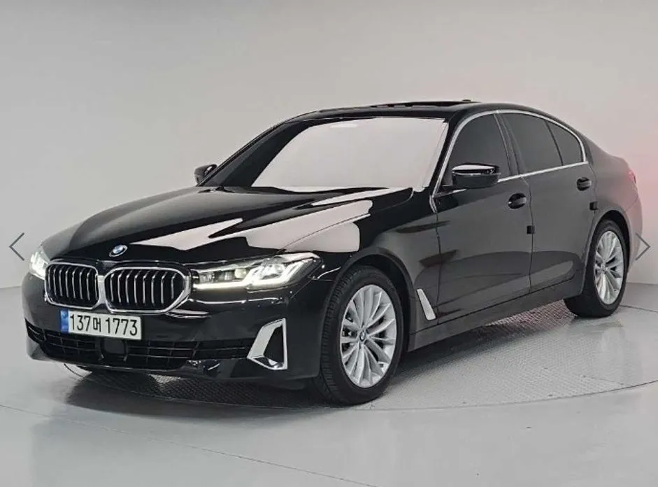 BMW 5-Series — фото 1