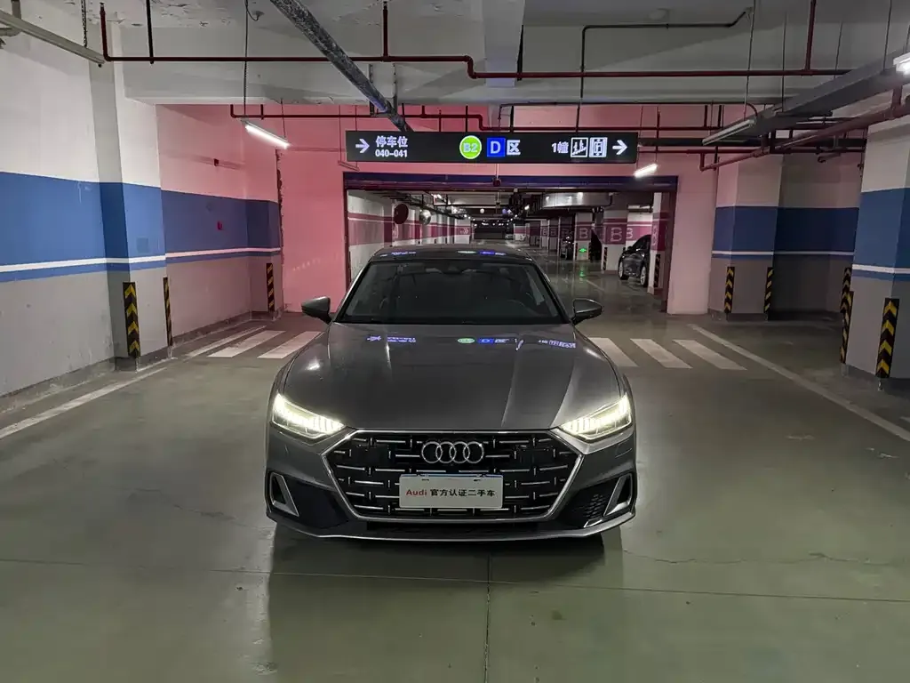 Audi A7L — фото 10