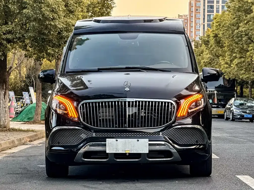 Mercedes-Benz Vito — фото 10
