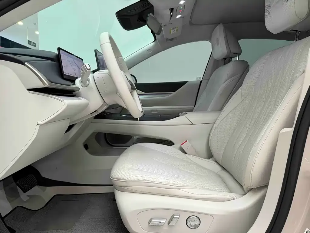 Buick Electra L7 2025 из CN, фото 9