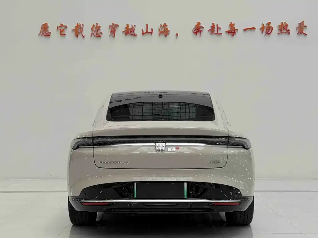 Buick Electra L7 2025 из CN, фото 2