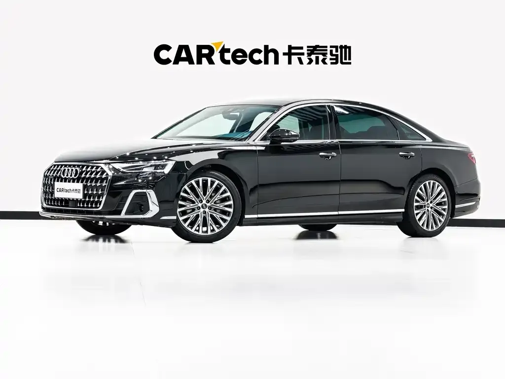 Audi A8 — фото 1