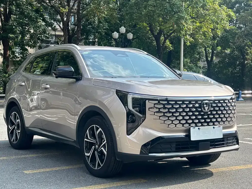 Changan CS55PLUS — фото 9