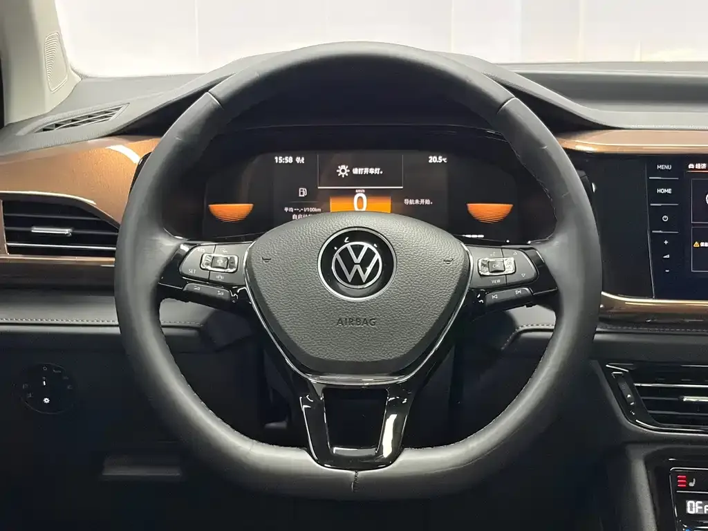 Volkswagen Tharu — фото 8