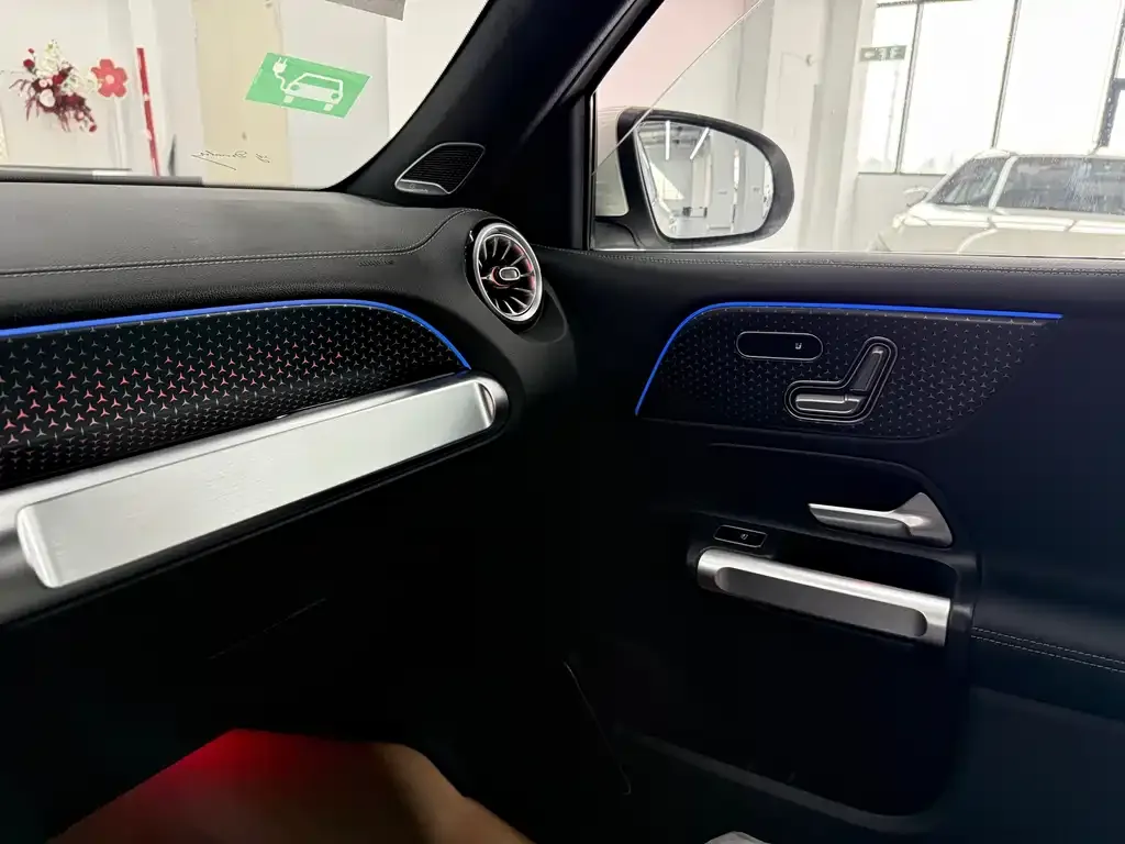 Mercedes-Benz EQB 2026 из CN, фото 8