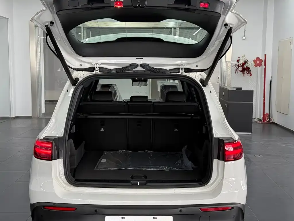Mercedes-Benz EQB 2026 из CN, фото 2