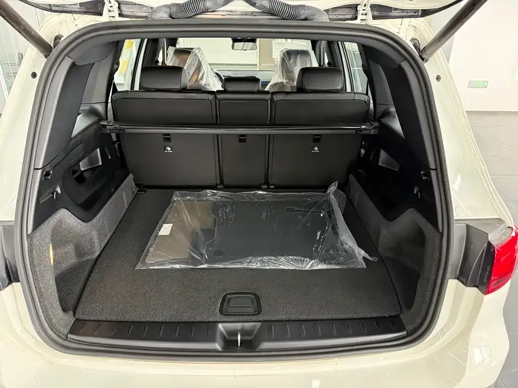 Mercedes-Benz EQB 2026 из CN, фото 7