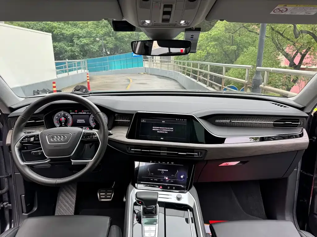 Audi Q6 2023 из CN, фото 10